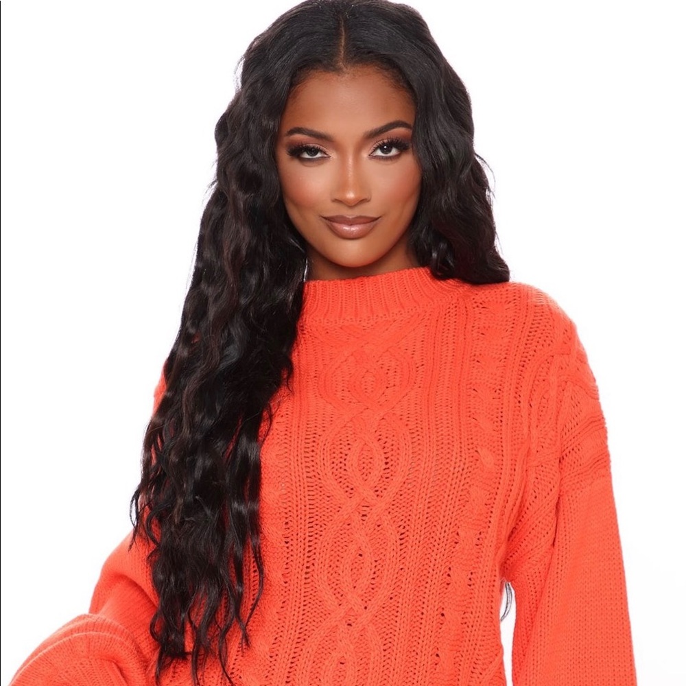 (NWT) Fashion Nova, Weight of love Sweater